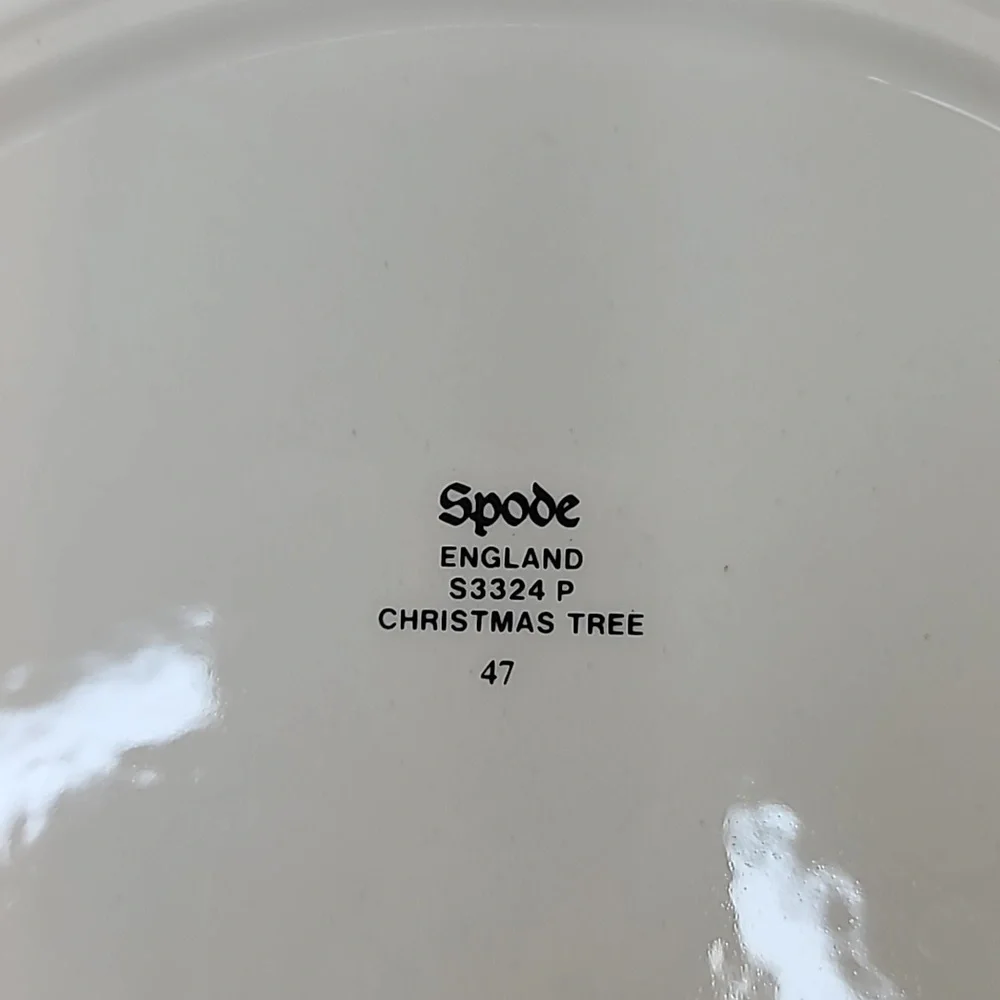 Spode Christmas Tree Mint Vintage Collector Medium Scallop/Fluted Oval Platter